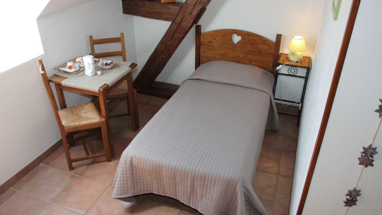 Auberge Du Goutarou Saint-Michel-les-Portes Buitenkant foto